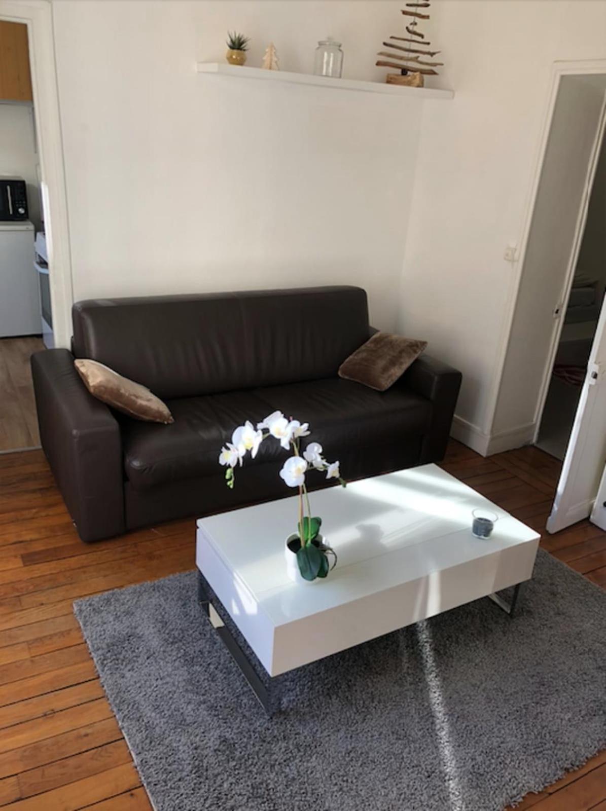 37m At 2 Steps From The Place Des Vosges Apartment Paris