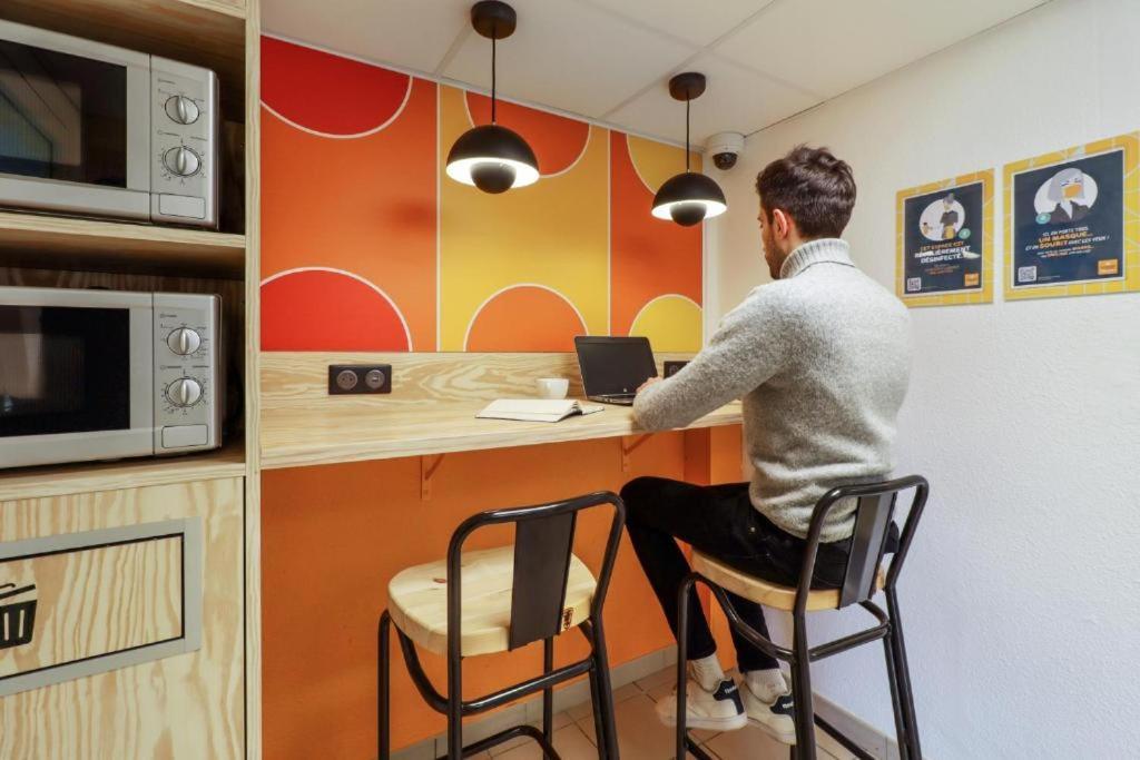 Eiffel Citea Access Dayroom Espace Sans Nuitee Et Partagee Chatillon Nuitee -- Repos Journee Ou Espace Travail 8-19h Proche Tour Eiffel Ou Usage Bureau A L'heure En Journee -- Nuitee Chatillon Avenue Parigi