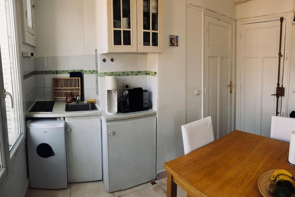 Cosy Studio Near Public Transport Paris