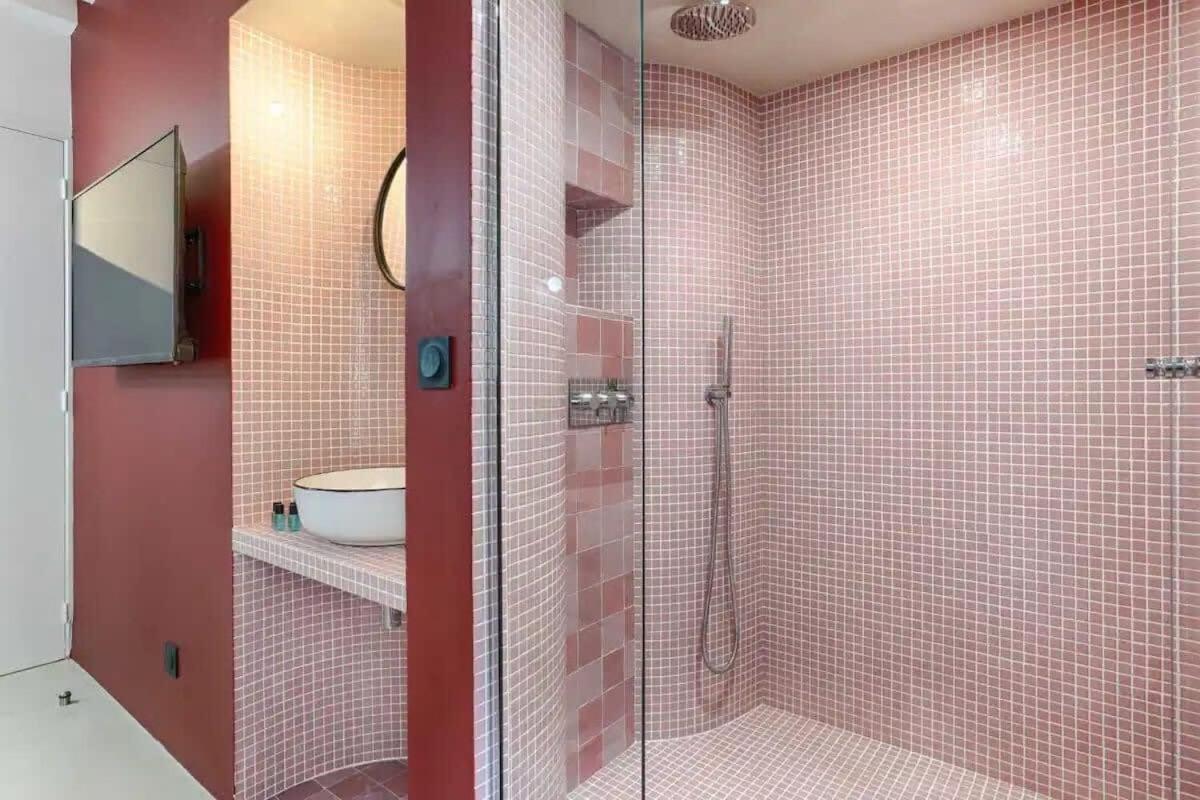 Les Halles - Luxurious & Colorful 4bd For 16 Guest *