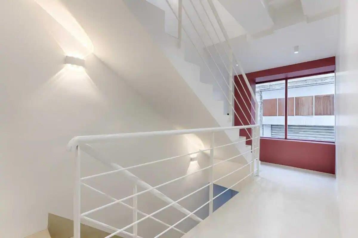 Les Halles - Luxurious & Colorful 4bd For 16 Guest Appartamento