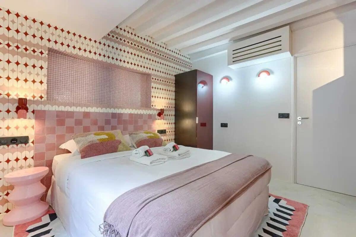 Les Halles - Luxurious & Colorful 4bd For 16 Guest Appartamento
