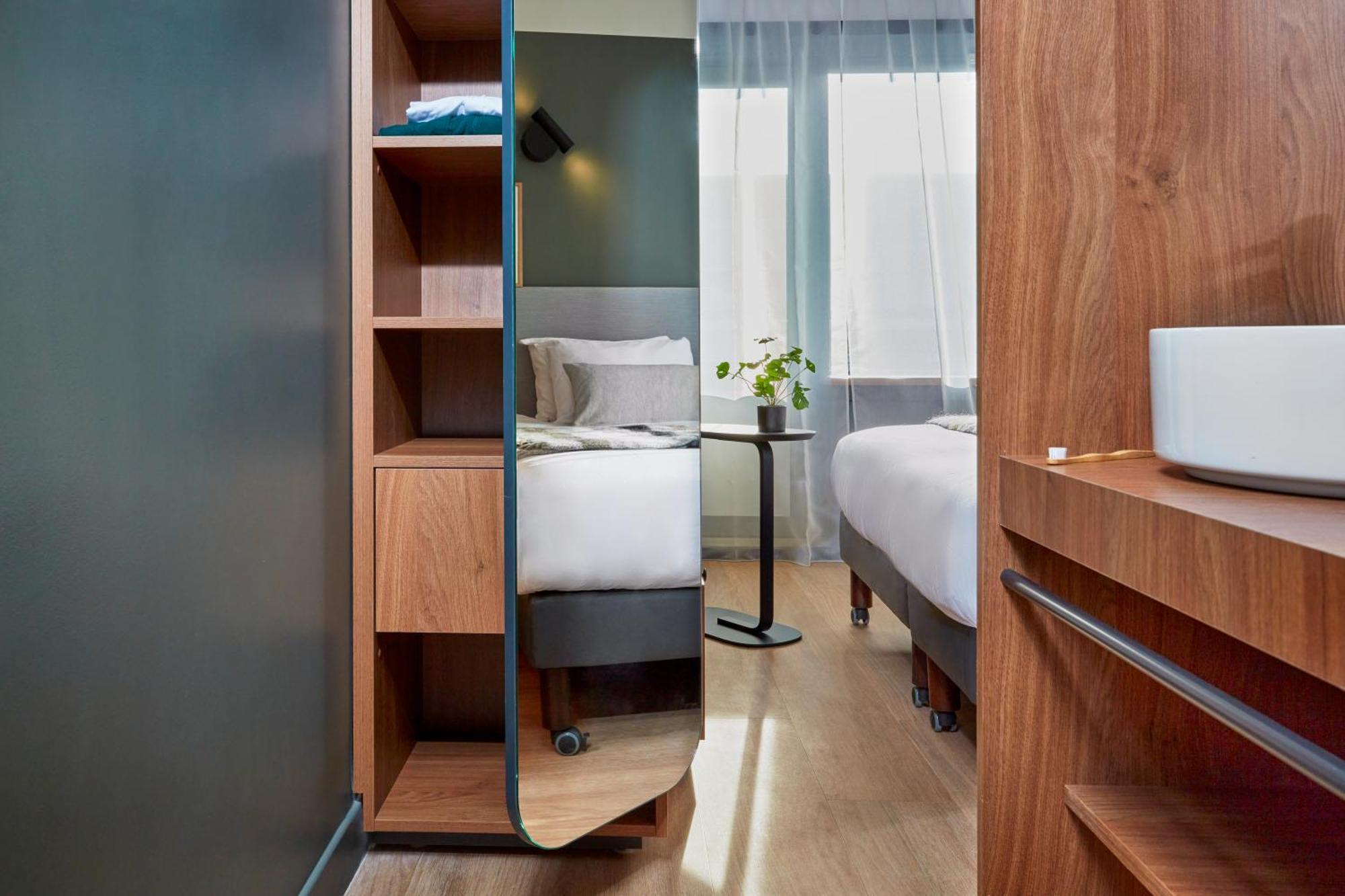 Adagio Bercy Village 4*
