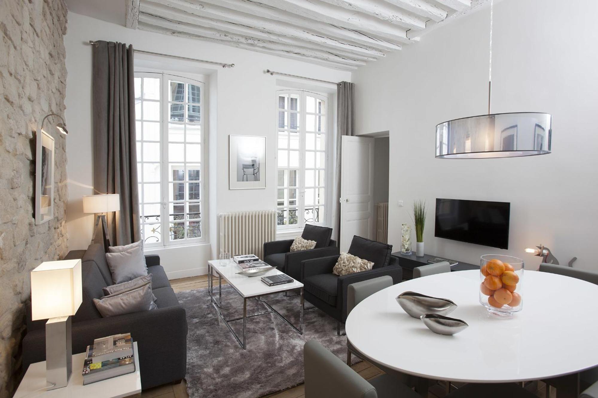 Livinparis - Luxury 2 Bedrooms Le Marais I