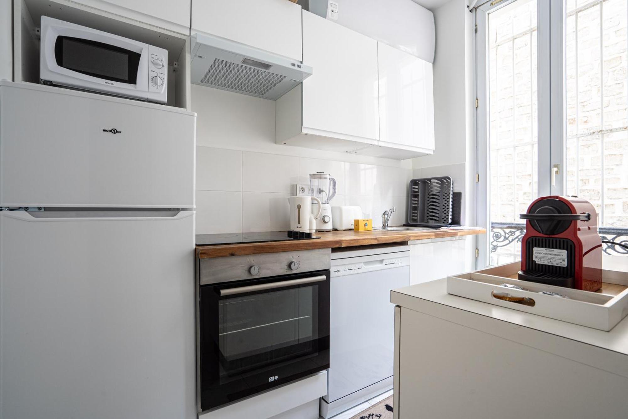 Apartment Big 2br Arc De Triomphe 4-6p *