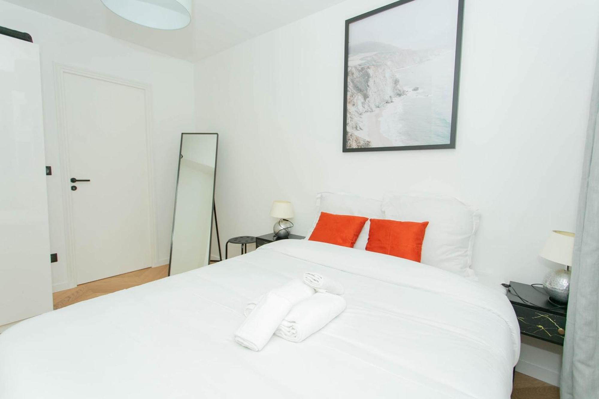 Haussmann - 2br Near Champs-elysees - Cityapartmentstay Appartamento