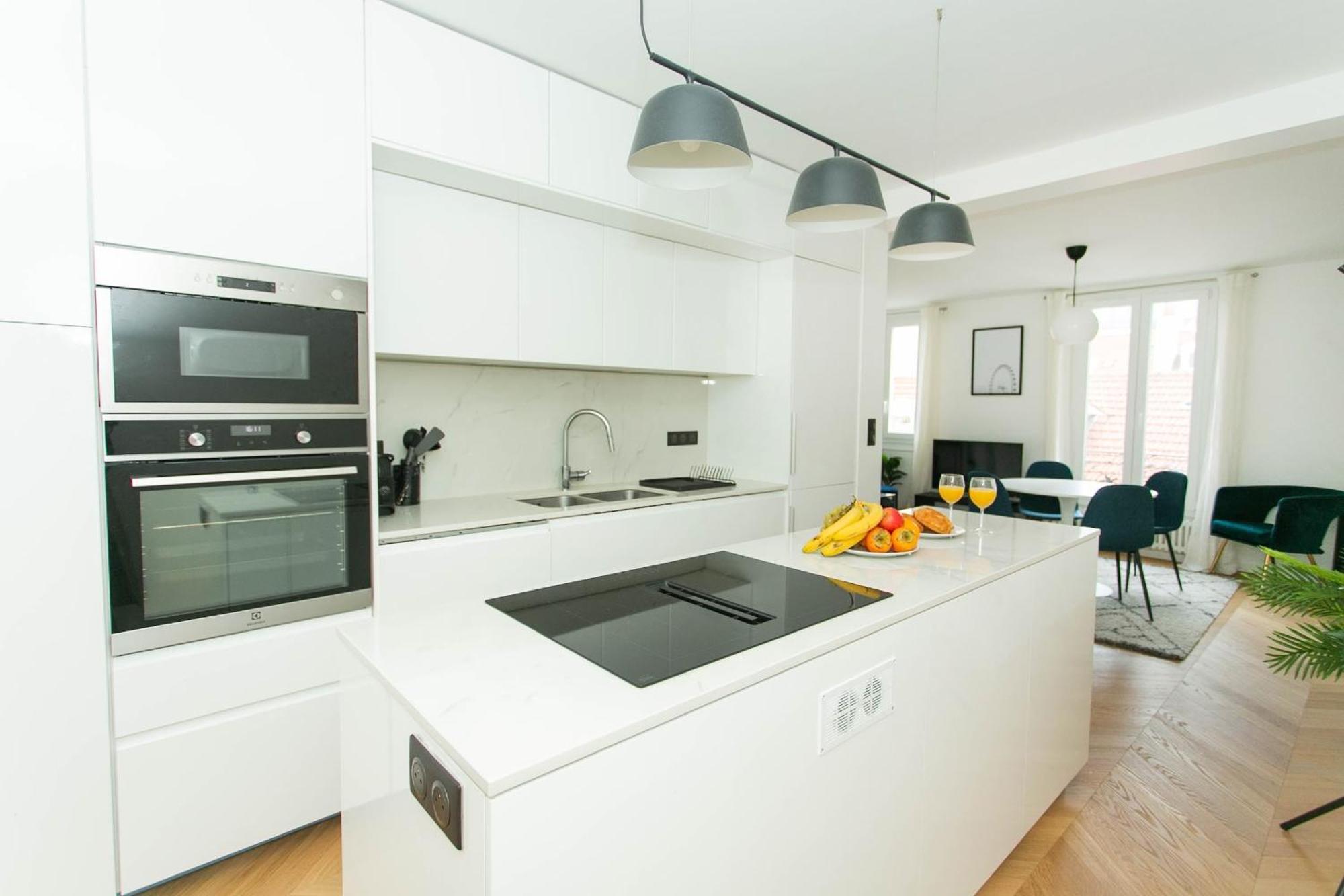 Haussmann - 2br Near Champs-elysees - Cityapartmentstay Appartamento *