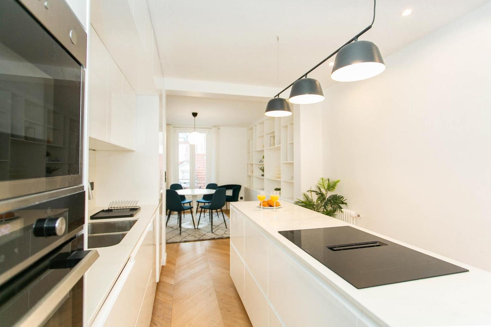 Appartamento Haussmann - 2br Near Champs-elysees - Cityapartmentstay Parigi
