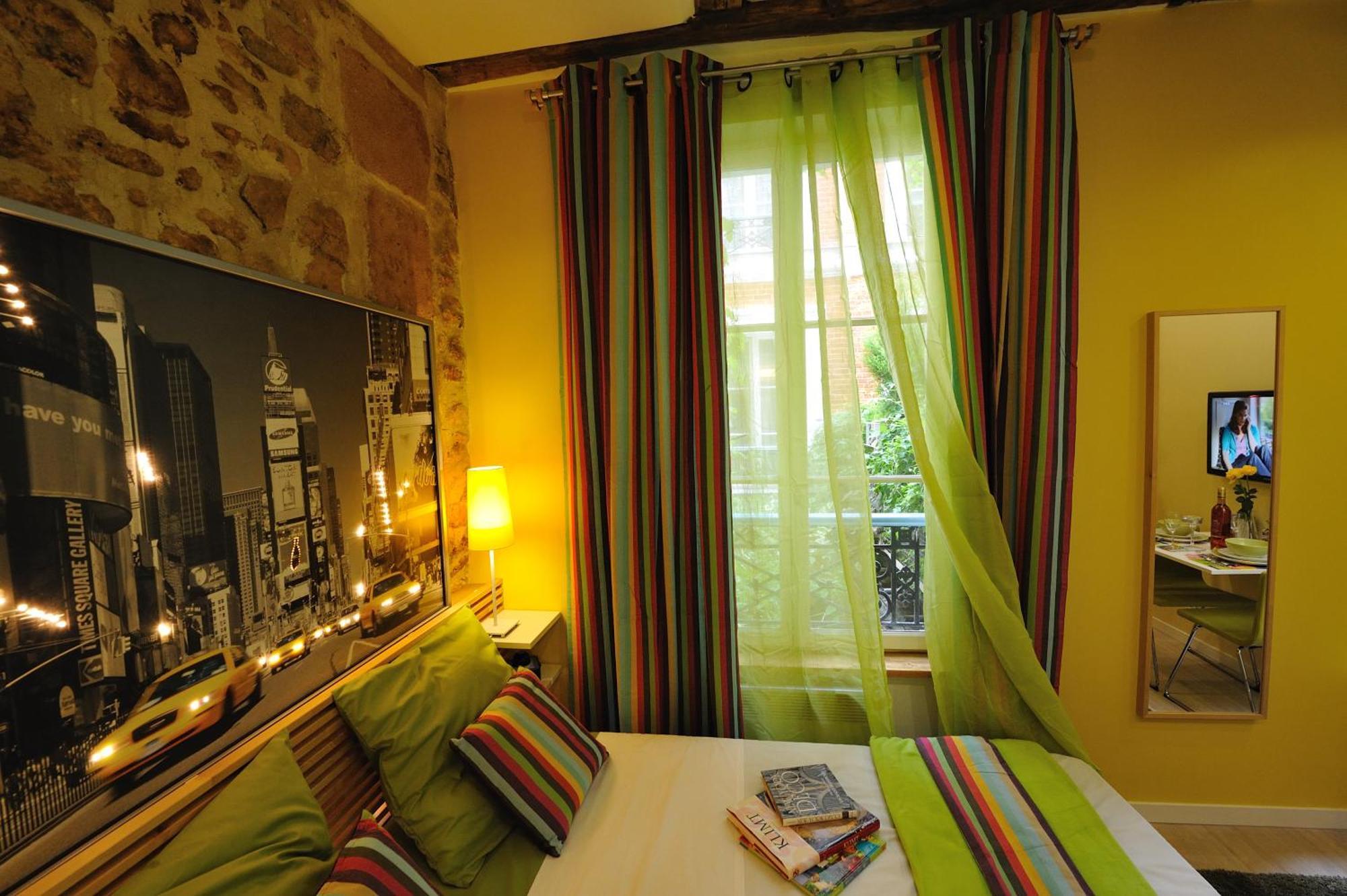 Appartamento Les Patios Du Marais 1 *