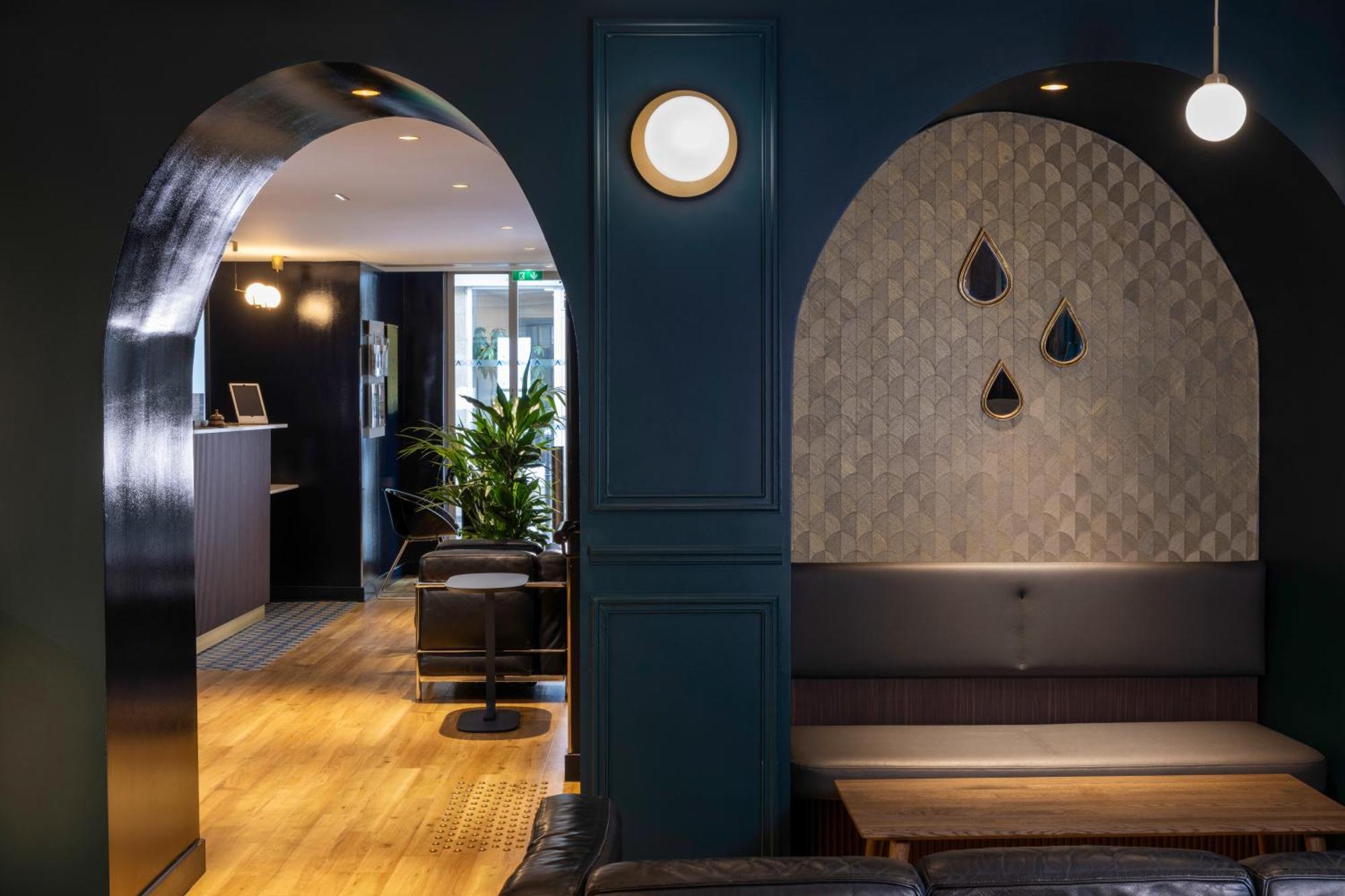 Western Bretagne Montparnasse Hotel 4*