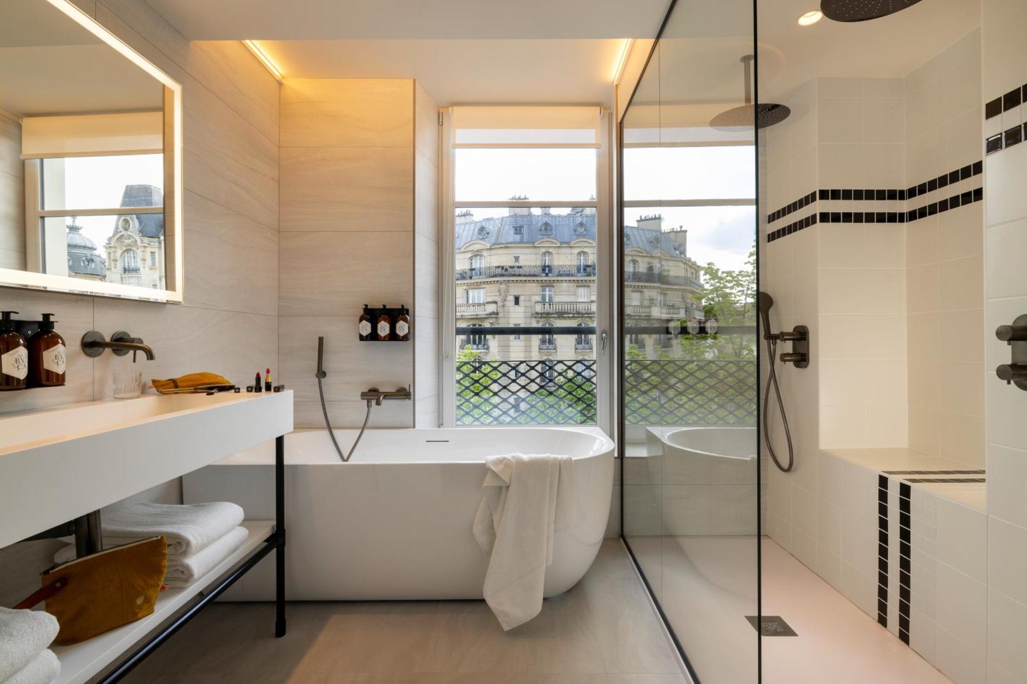 Raspail Montparnasse Hotel