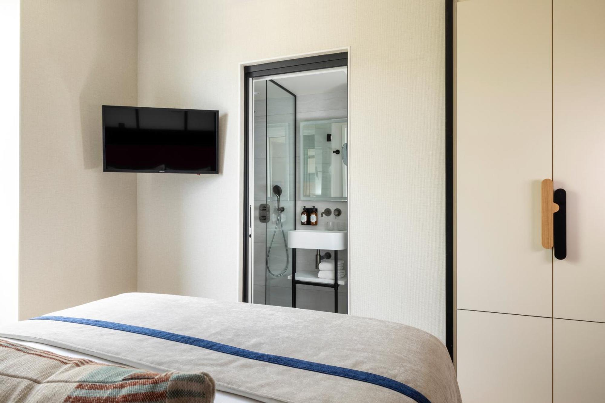Raspail Montparnasse 4*