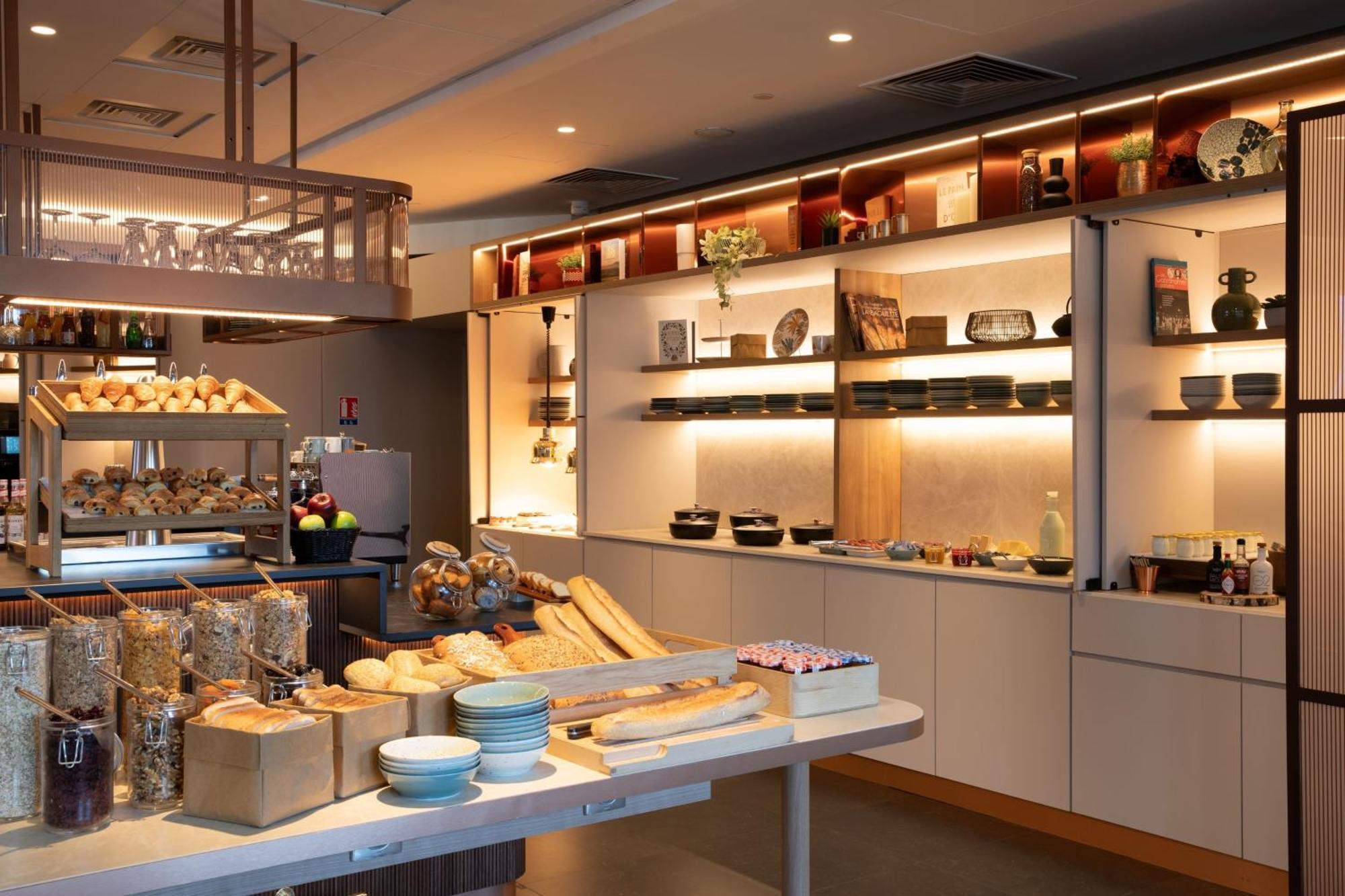 Ac Porte Maillot By Marriott Hotel 4*