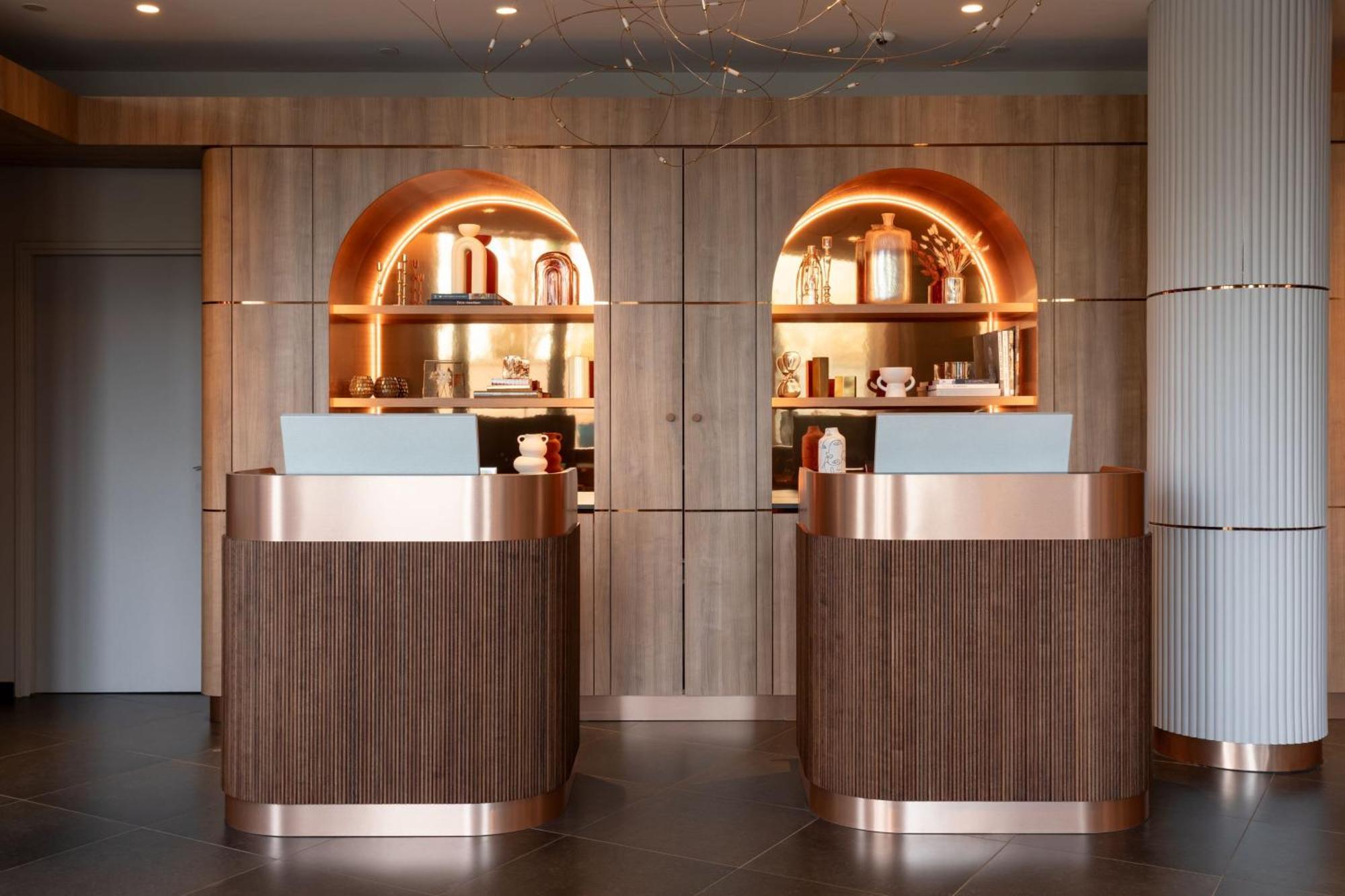 Hotel Ac Porte Maillot By Marriott Parigi