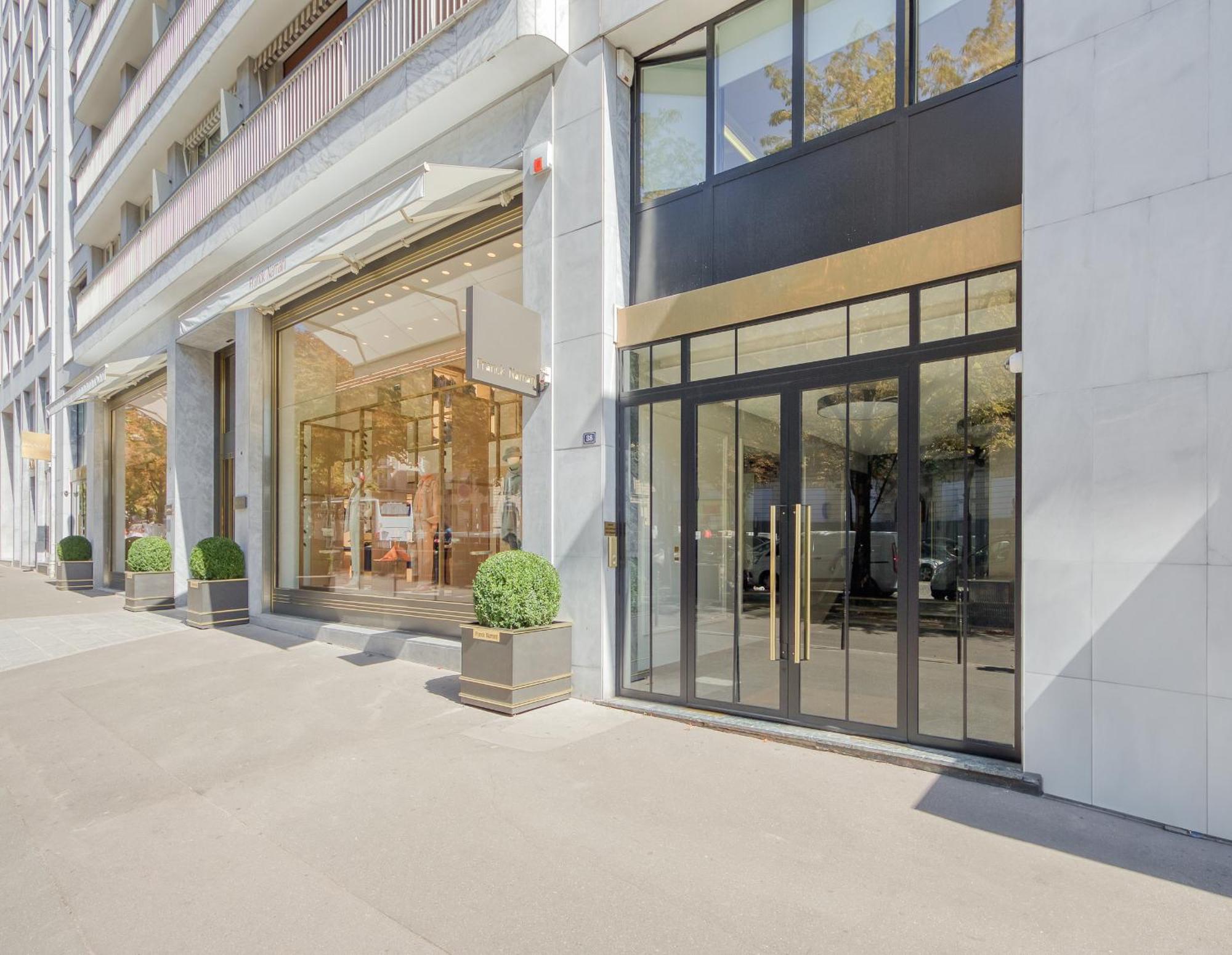 Champs Elysees 1br Prime Location Renovated Appartamento Parigi