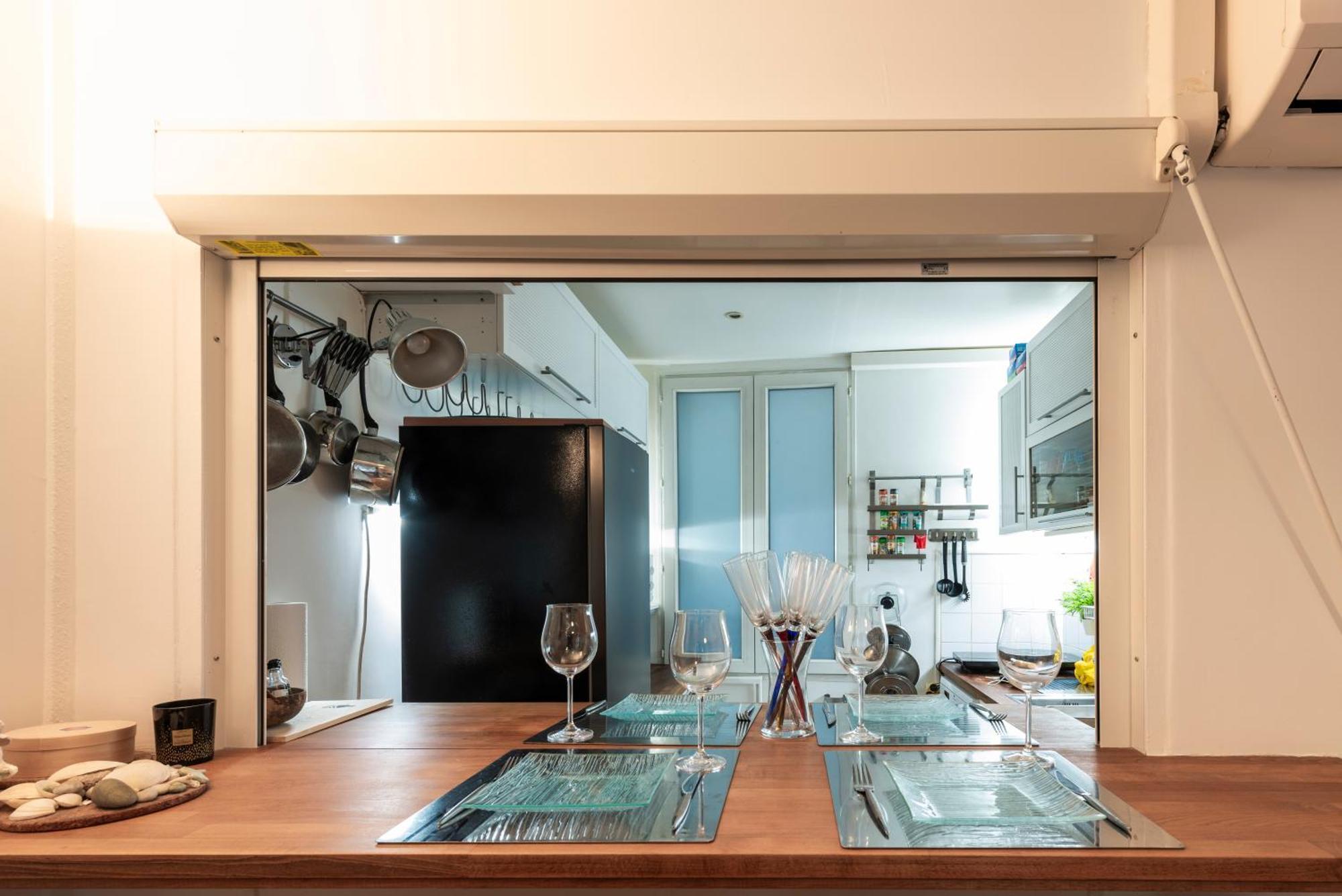 Montmartre-appartement Climatise -3min Sacre-coeur Apartment *