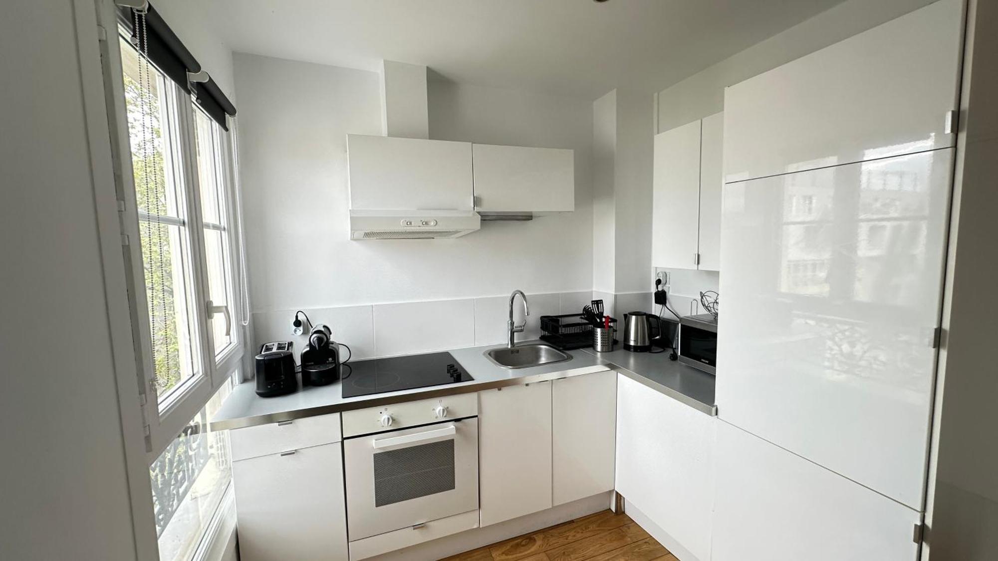 Charmant Studio Au Coeur Du 18e Apartment