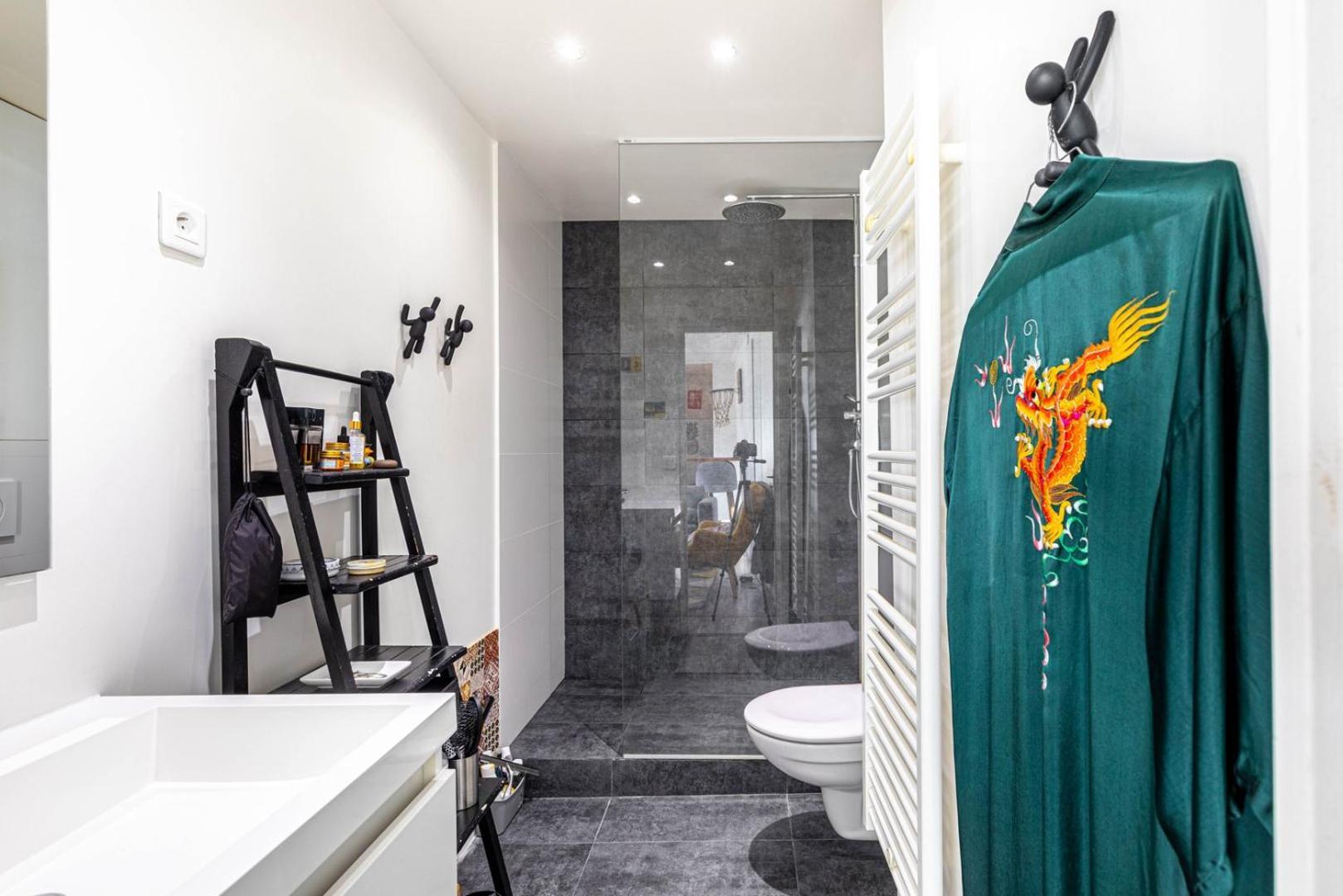 Guestready - Elevated Charm Near Notre-dame Apartment