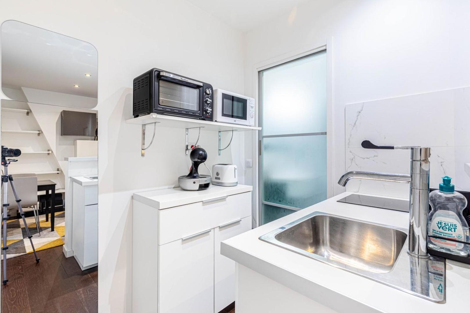 Appartamento Guestready - Confortable A 2 Pas Du Louvre Parigi
