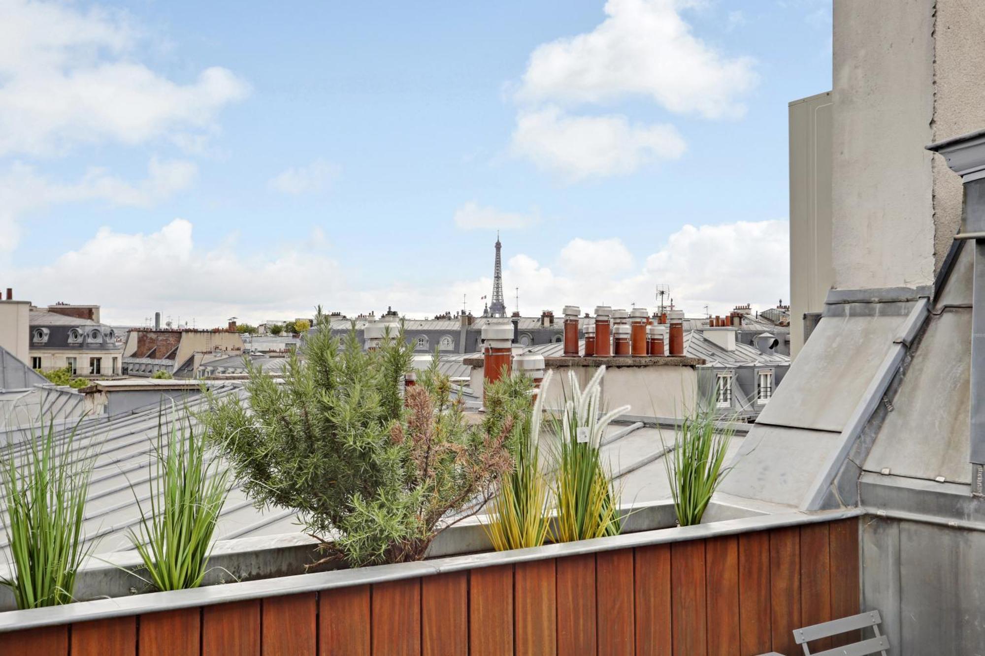 Maison Galante's With Services In La Madeleine - Opera Apartment *