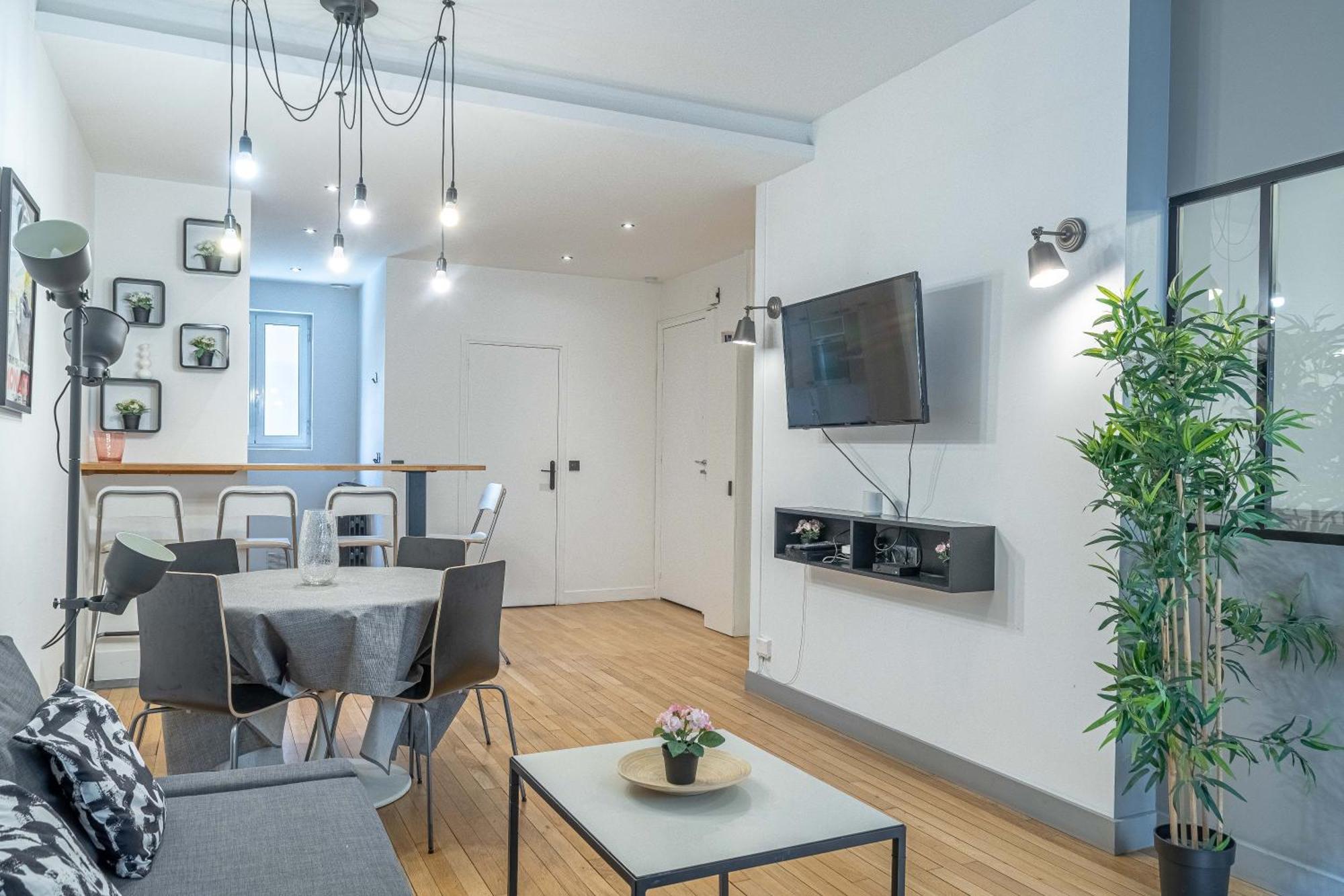 Lavie Maison Faubourg St Honore Parigi
