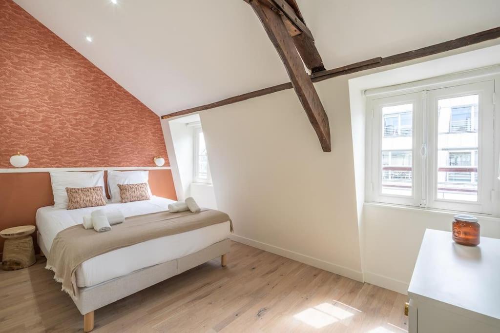 5#two Bedrooms#champs Elysees#arc De Triomphe#ac Apartment Paris