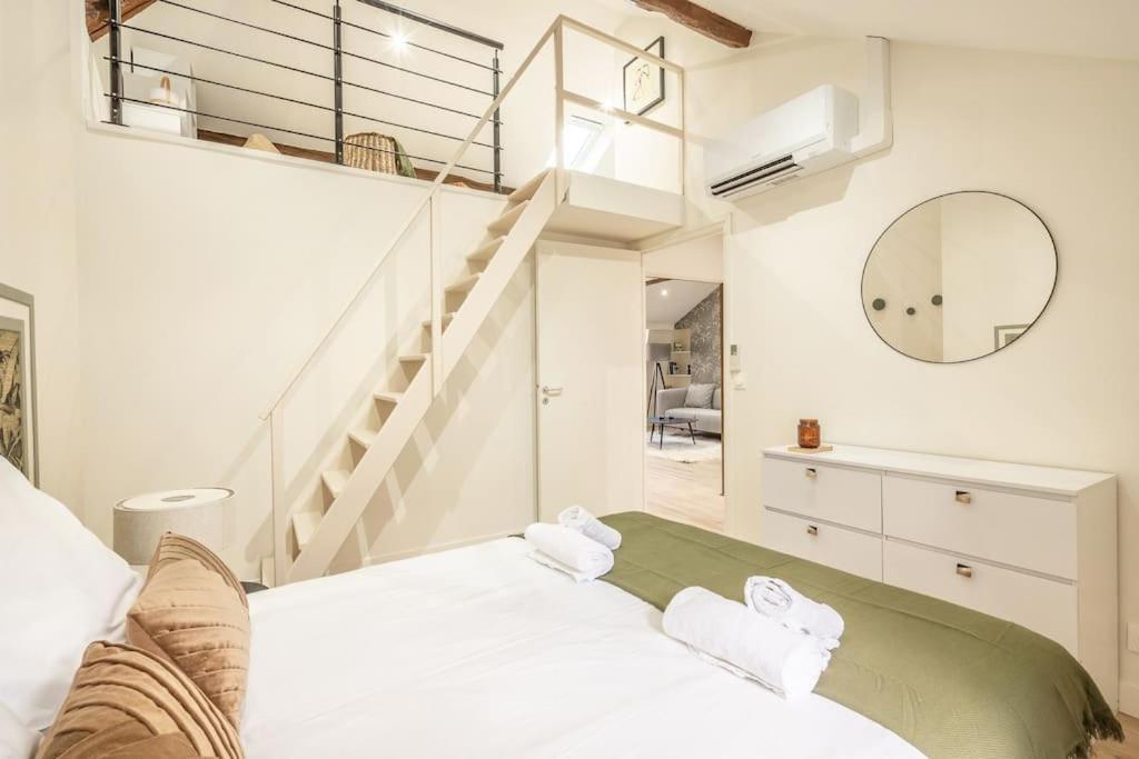 Apartment 5#two Bedrooms#champs Elysees#arc De Triomphe#ac