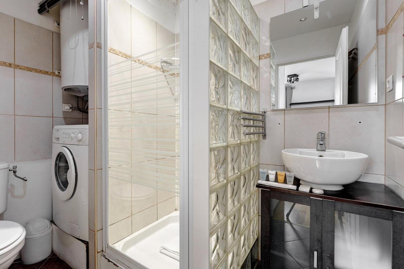 395 Biot 10 - Superbe A Apartment