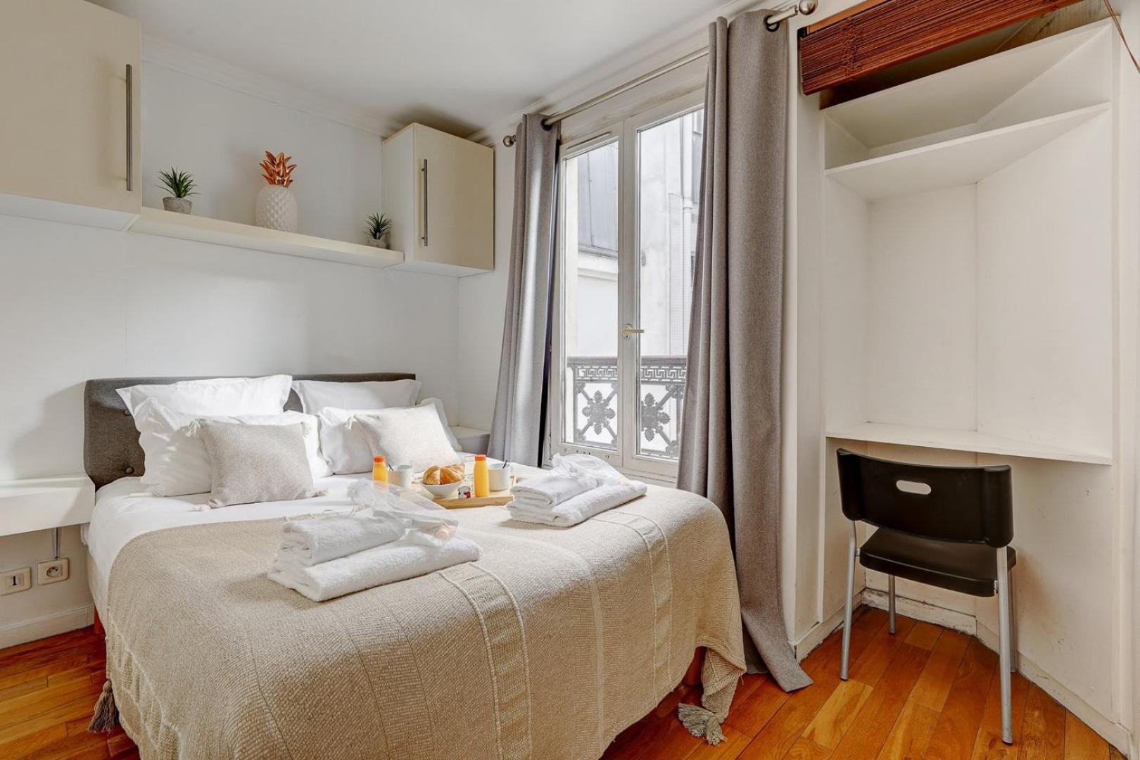 Apartment 395 Biot 10 - Superbe A Paris