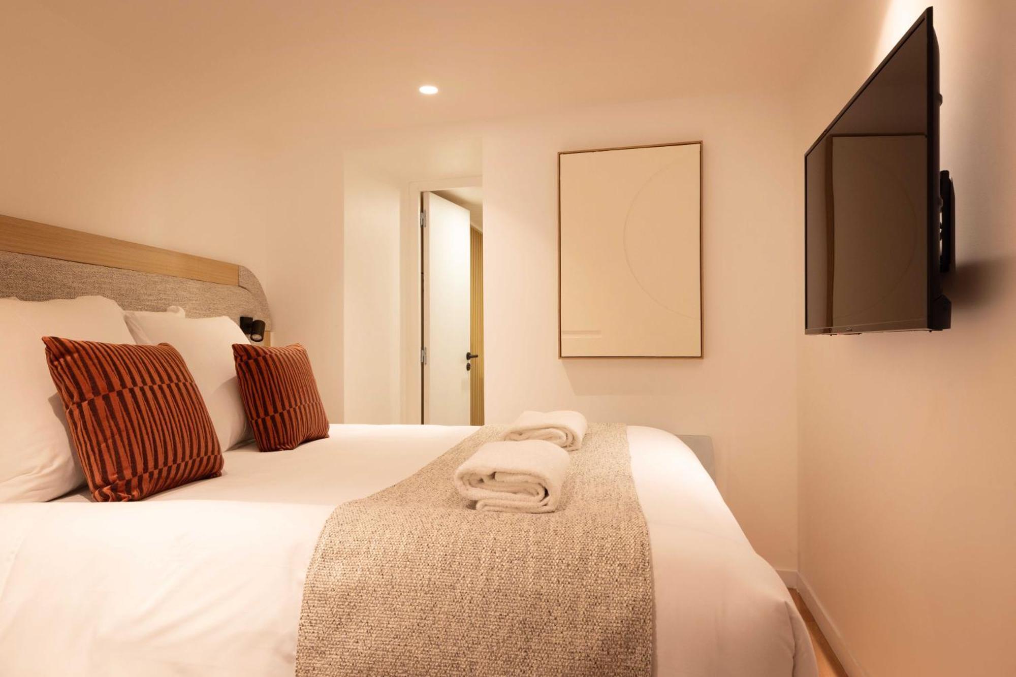 Luxury House With Ac - 6bd-12p - Batignolles * Parigi