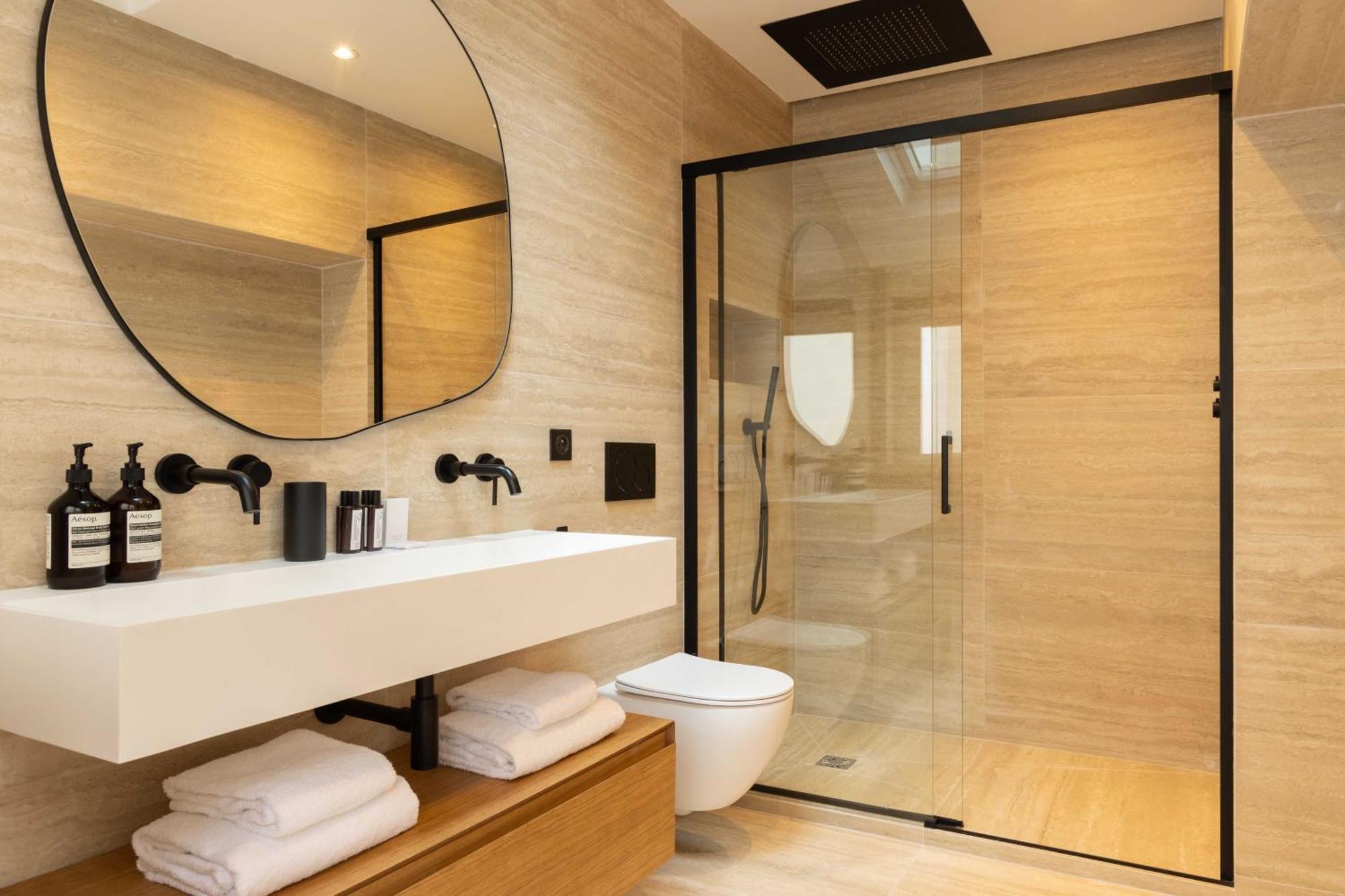 Luxury House With Ac - 6bd-12p - Batignolles Parigi