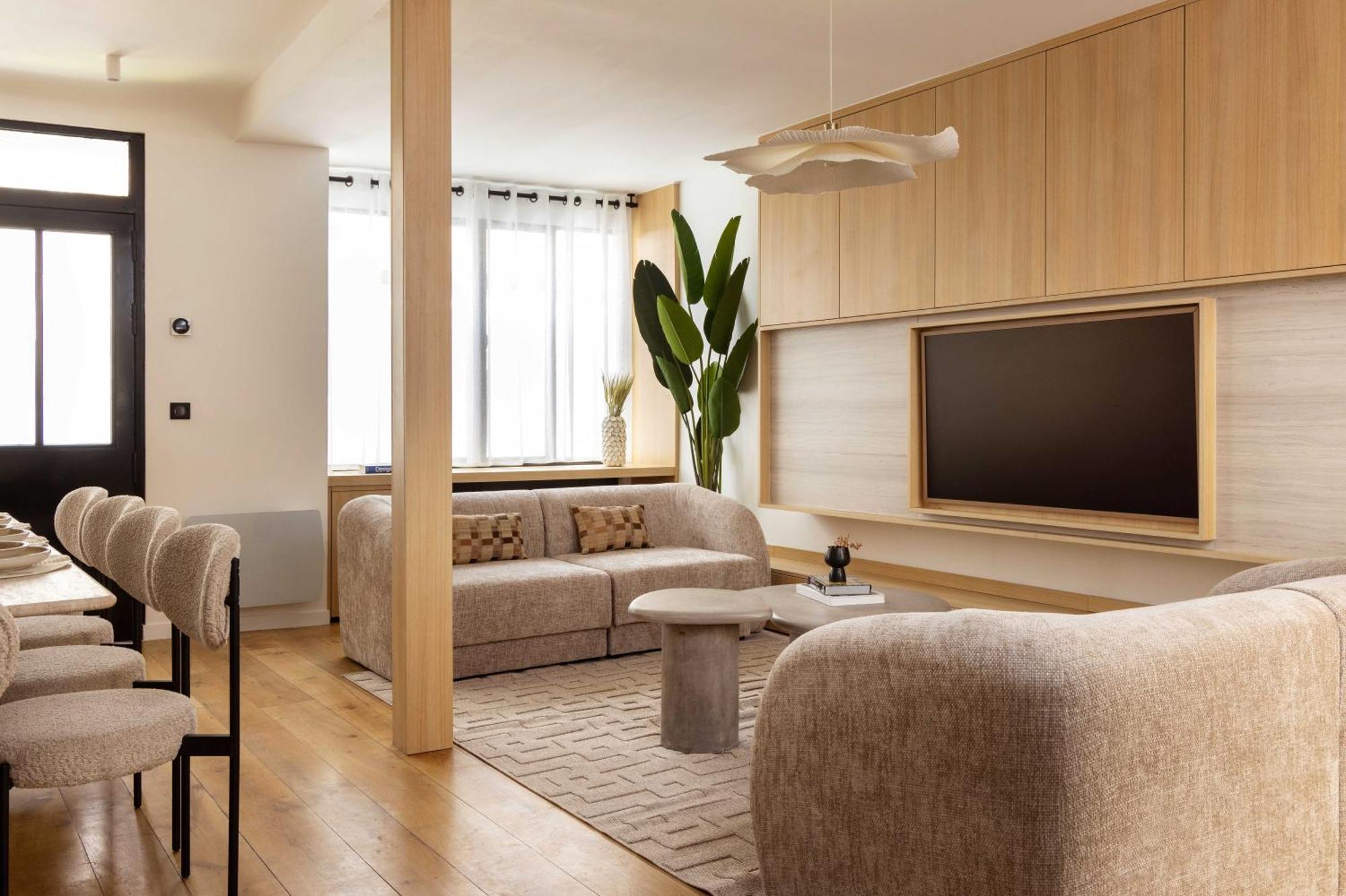 Luxury House With Ac - 6bd-12p - Batignolles *