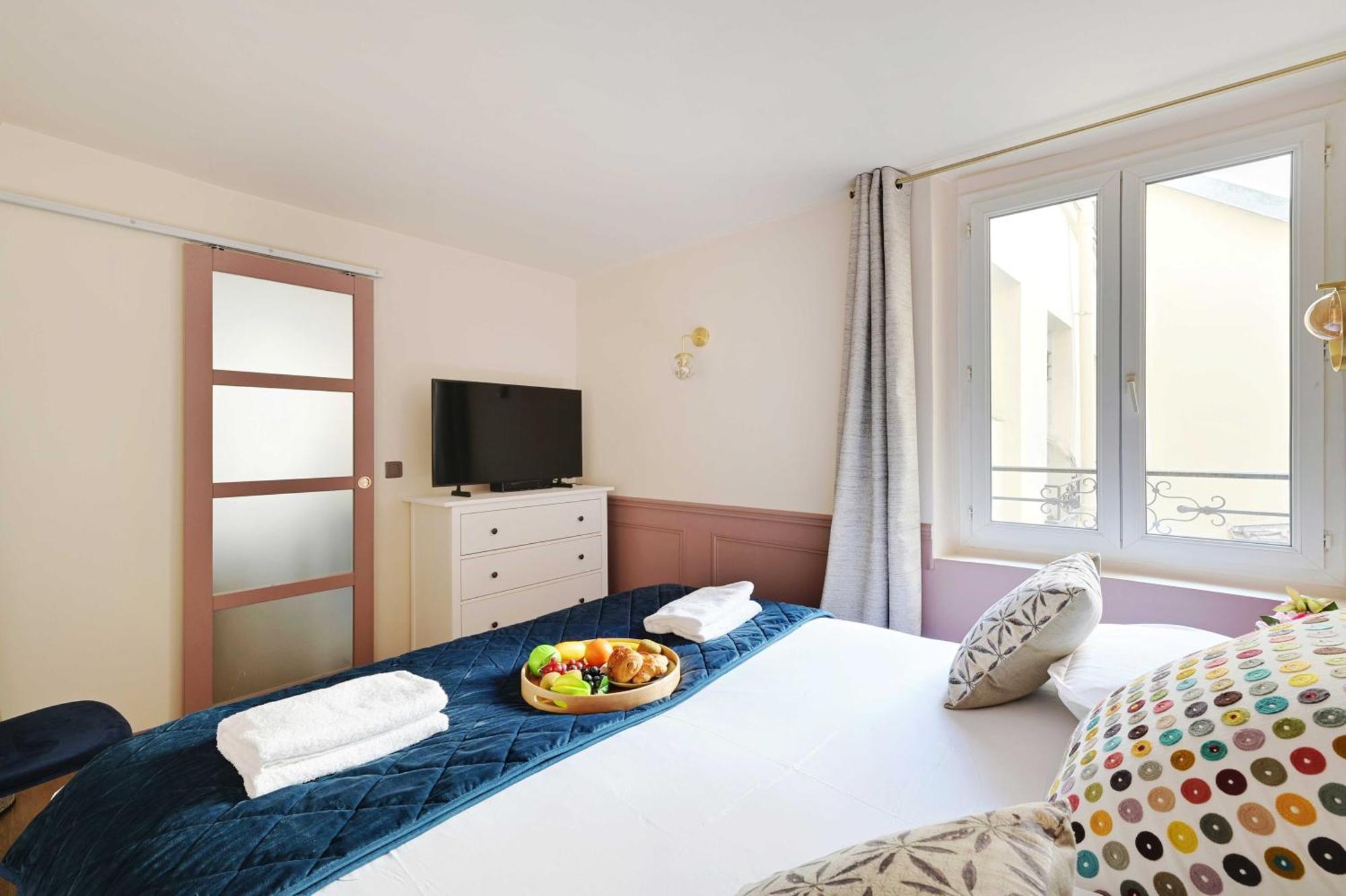 Beautiful 2br - 4p Republique Temple * Parigi