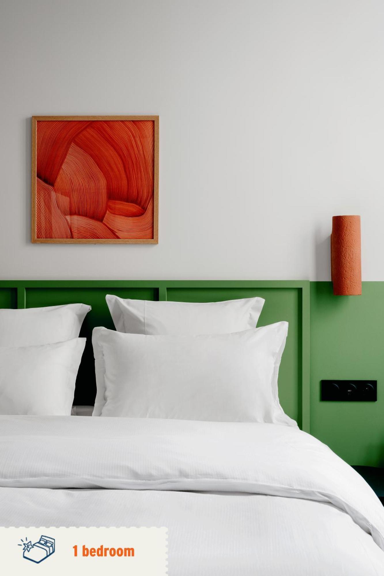 Edgar Saint-lazare - Amsterdam Aparthotel Parigi