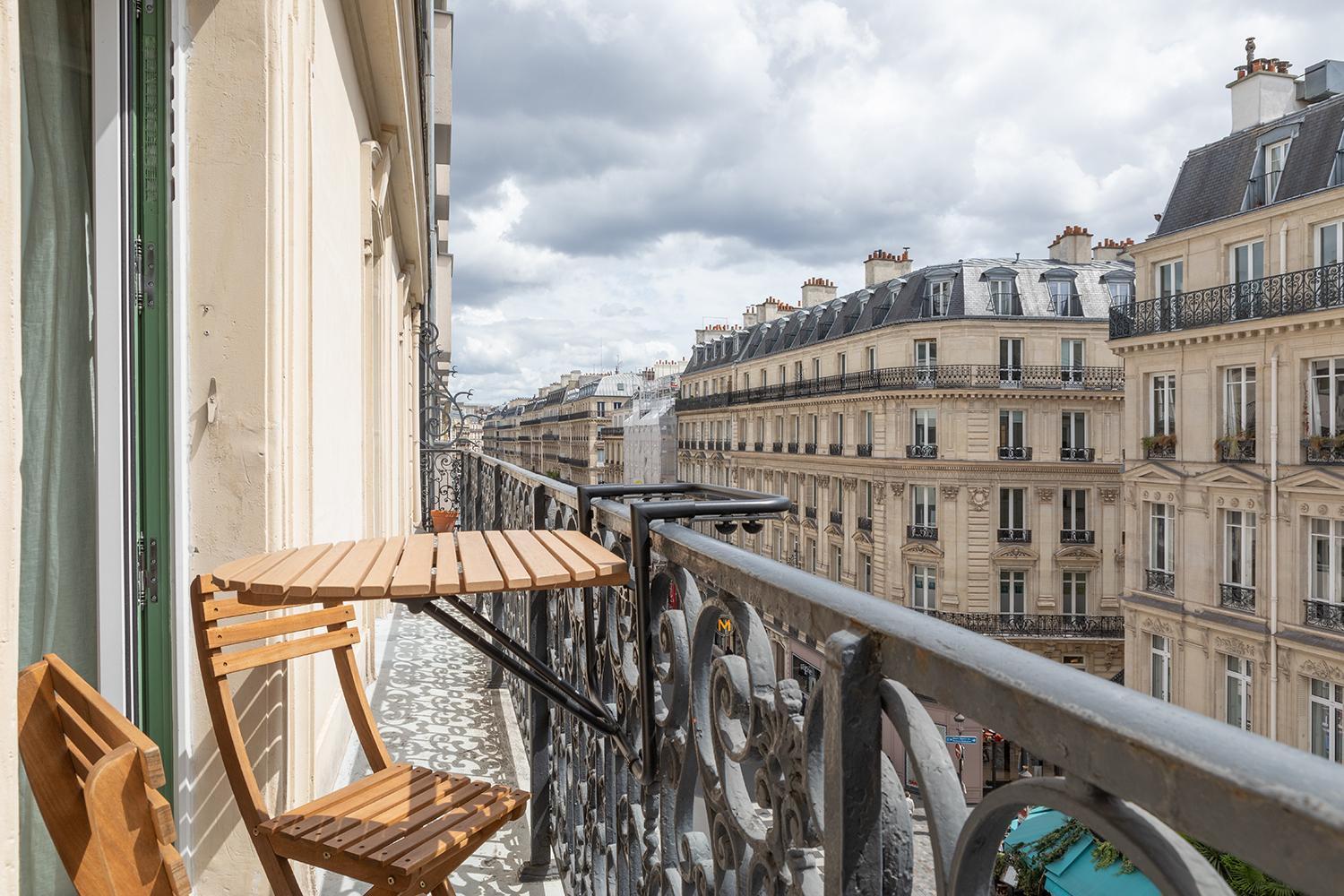 Collection Serviced In Opera - Rue Saint-lazare * Parigi