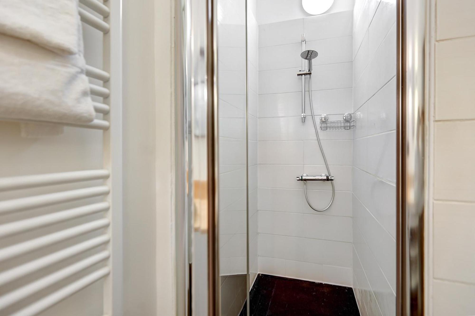 Musee D'orsay & La Seine - 1br - Cityapartmentstay Parigi