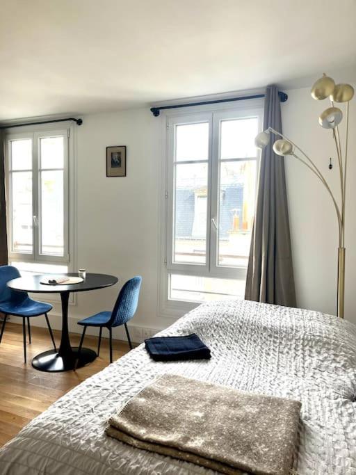 Eiffel Tower - Cosy Apartment *