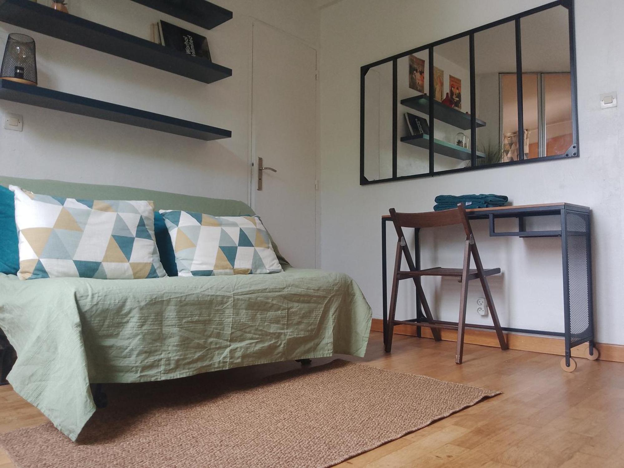 In Montmartre Apartment