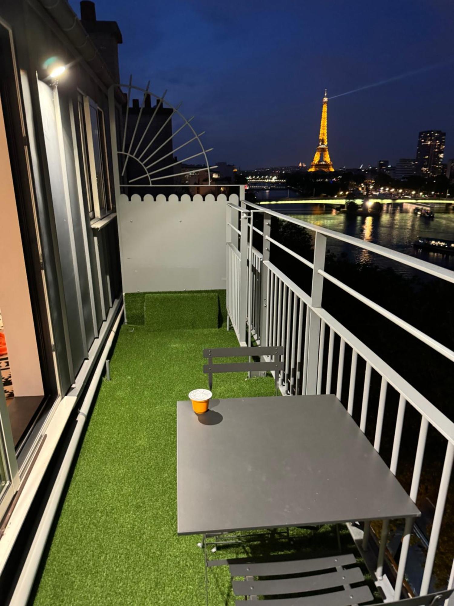 Vue Tour Eiffel 16 Eme Apartment Paris