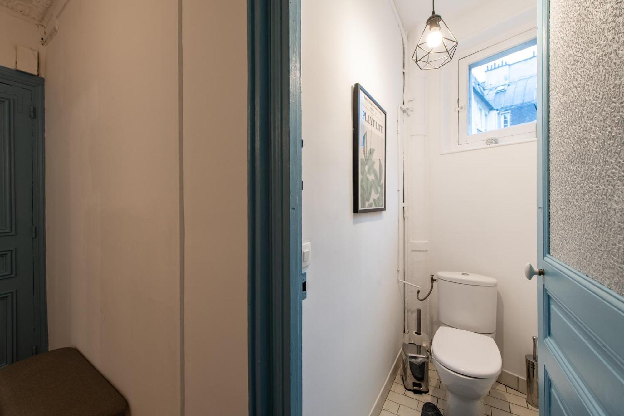 Stylish 2-bedroom Near The Famous Moulin Rouge Apartment *