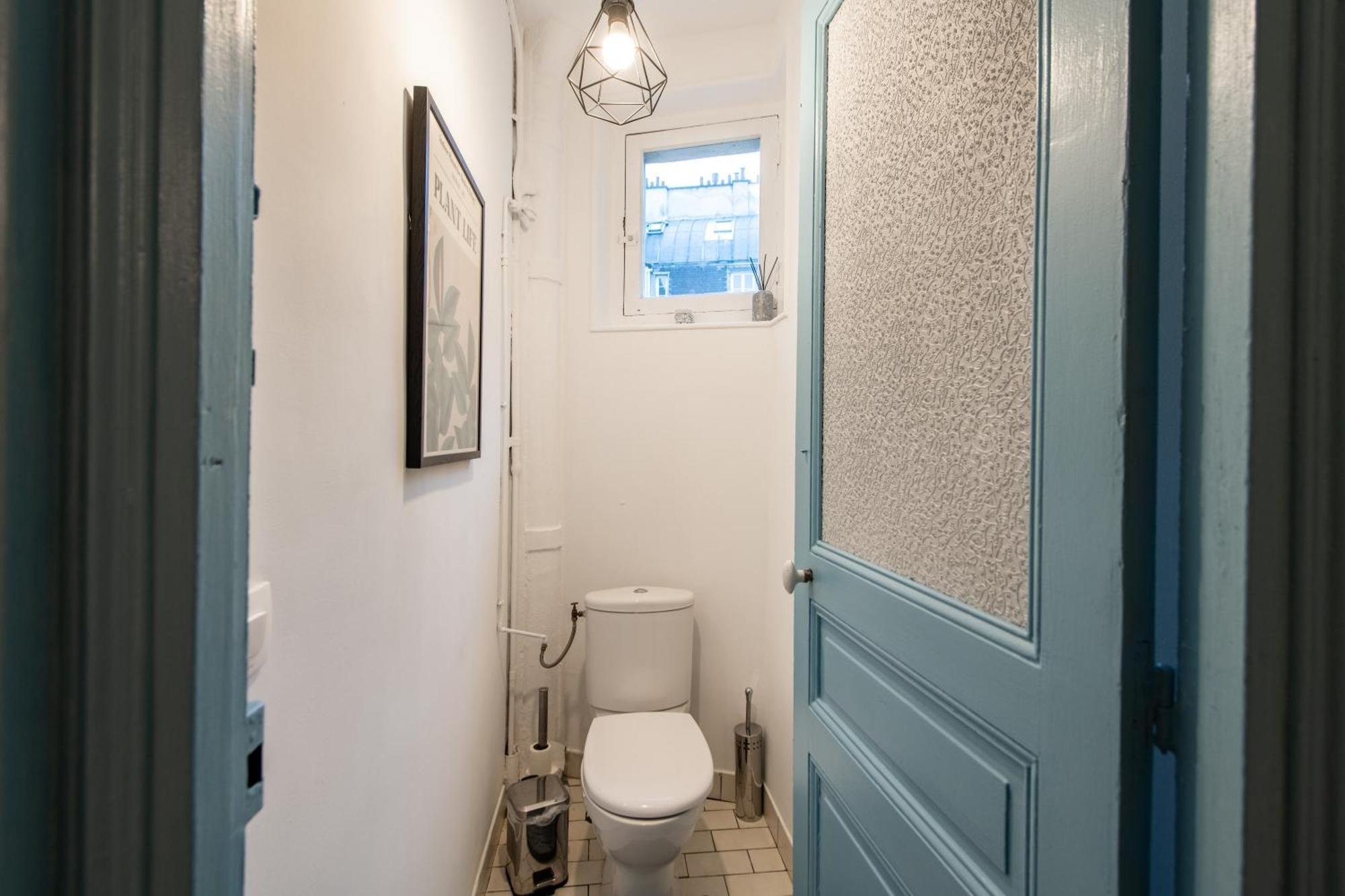 Stylish 2-bedroom Near The Famous Moulin Rouge Apartment Paris