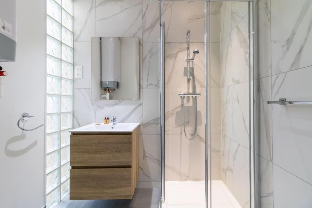 B2#two Bedrooms#champs Elysees#arc De Triomphe#ac * Parigi