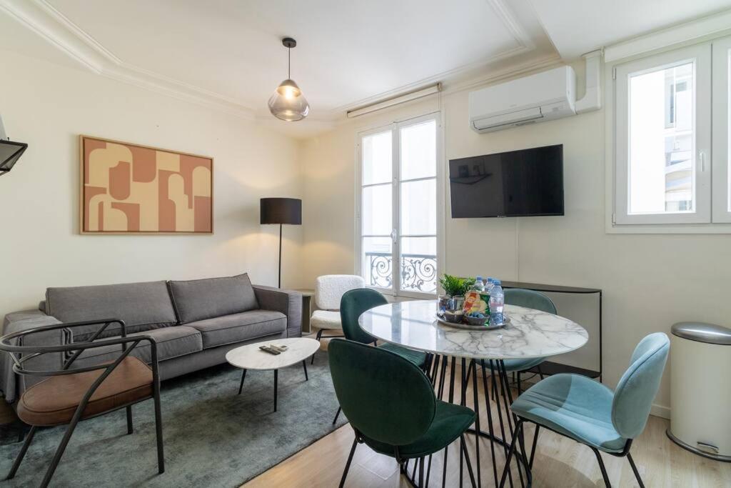B2#two Bedrooms#champs Elysees#arc De Triomphe#ac Appartamento