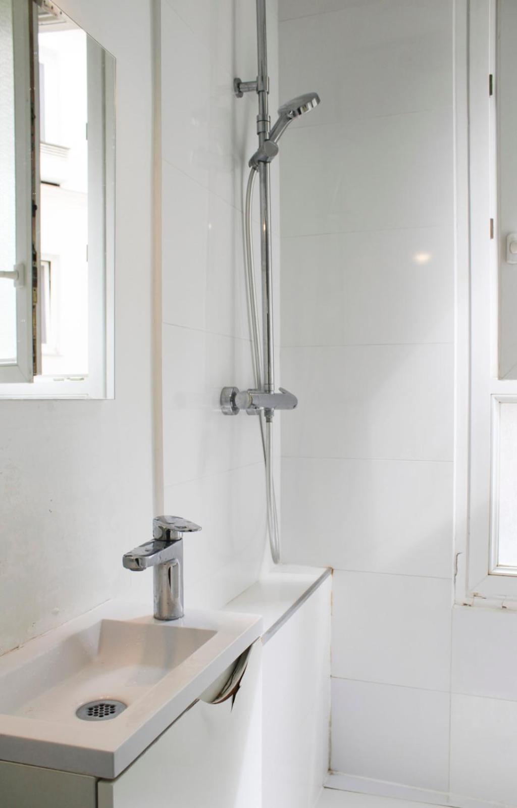 Charming T2 Near Montmartre Apartment