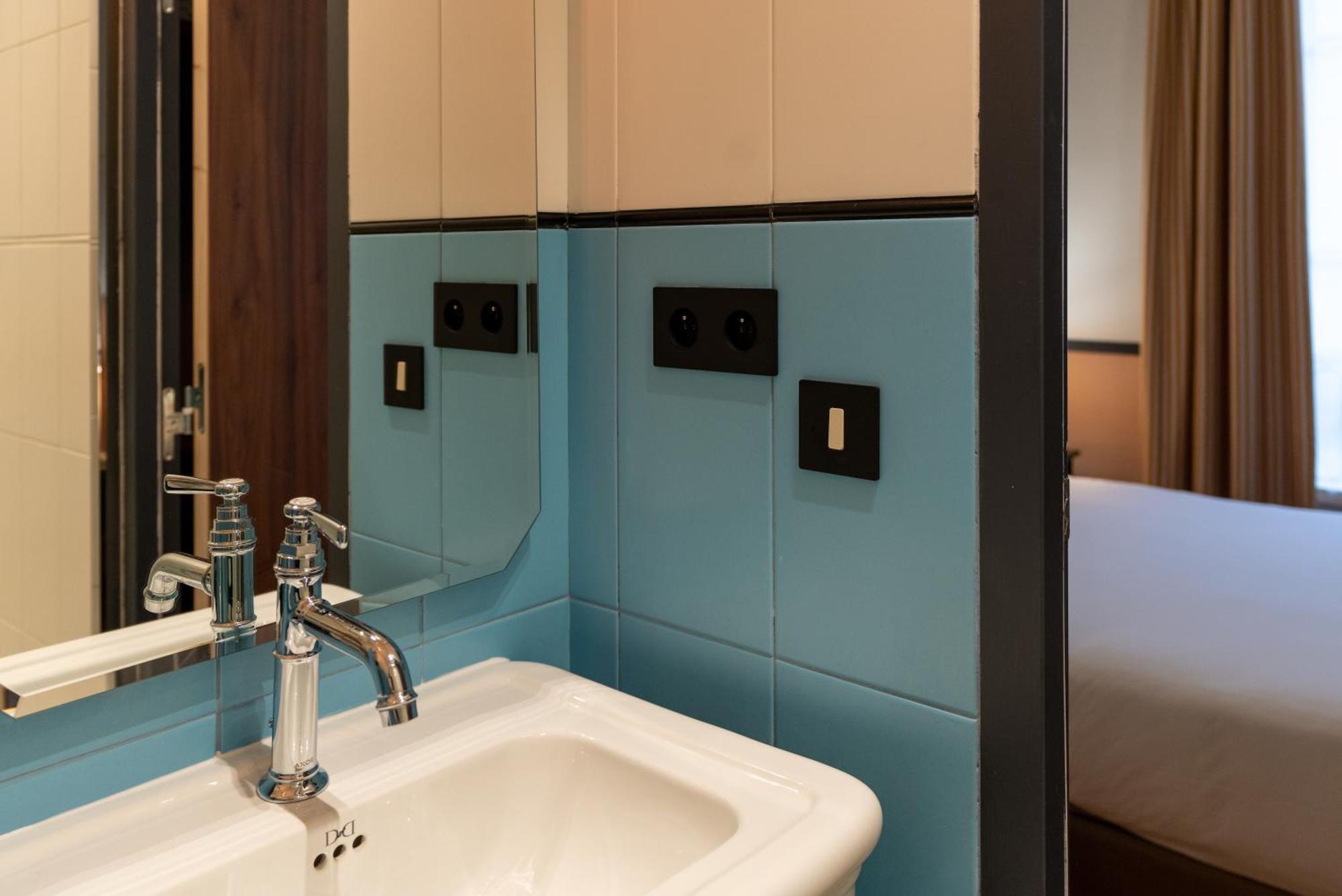 Hotel Terminus Lyon 3*
