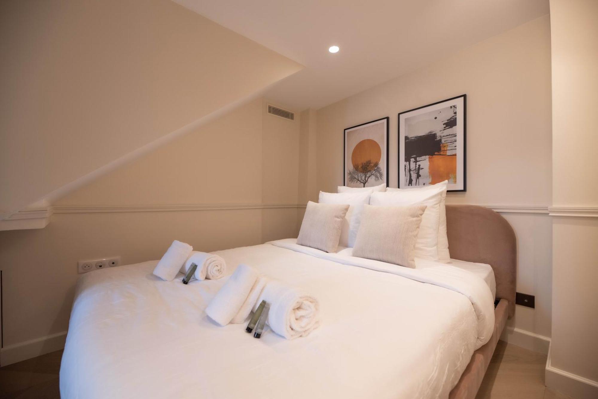 Mbm - Luxury In Marais *