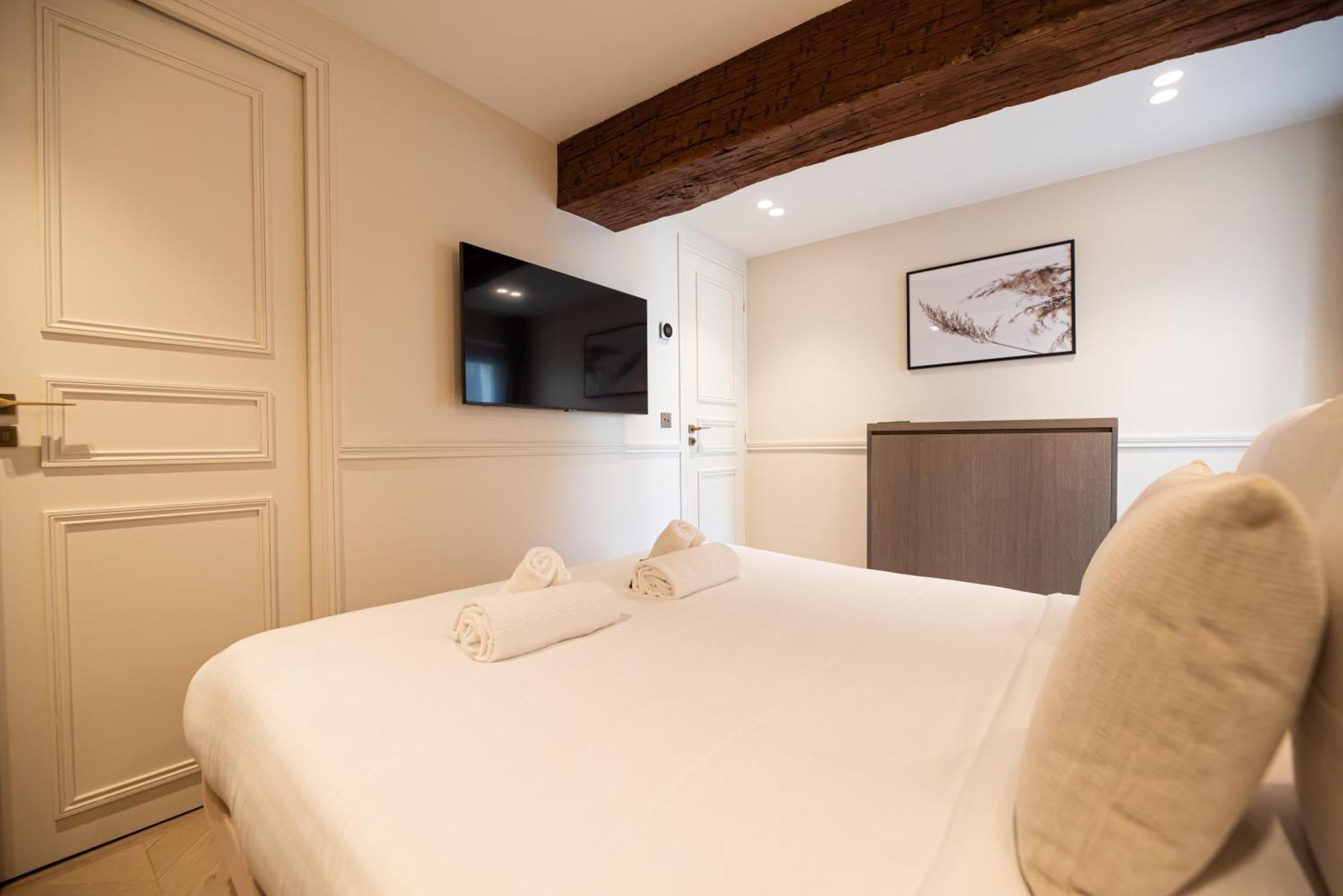 Mbm - Luxury In Marais *