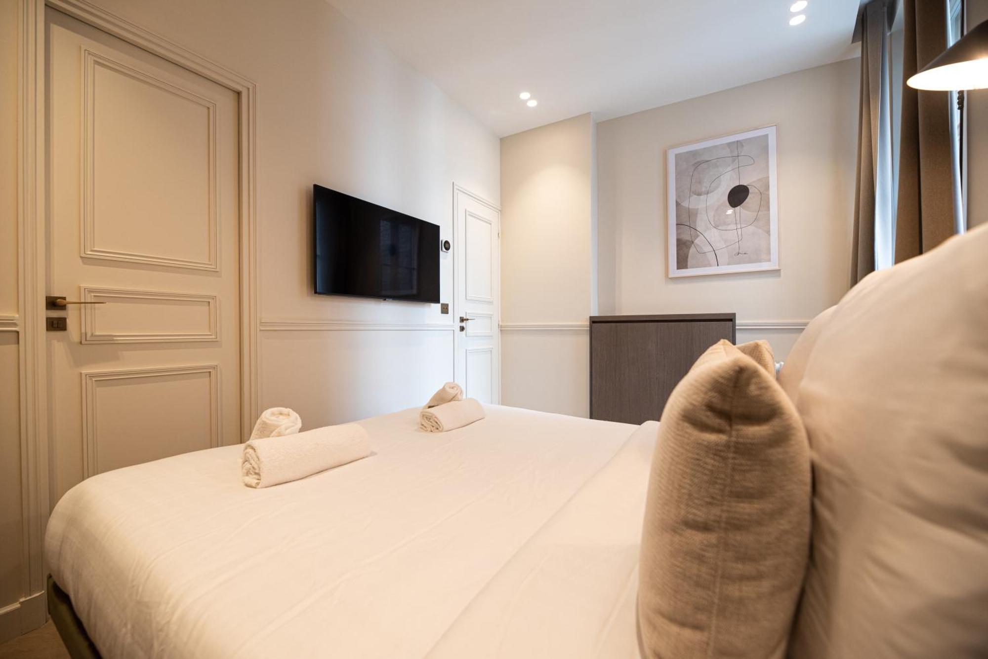 Mbm - Luxury In Marais *