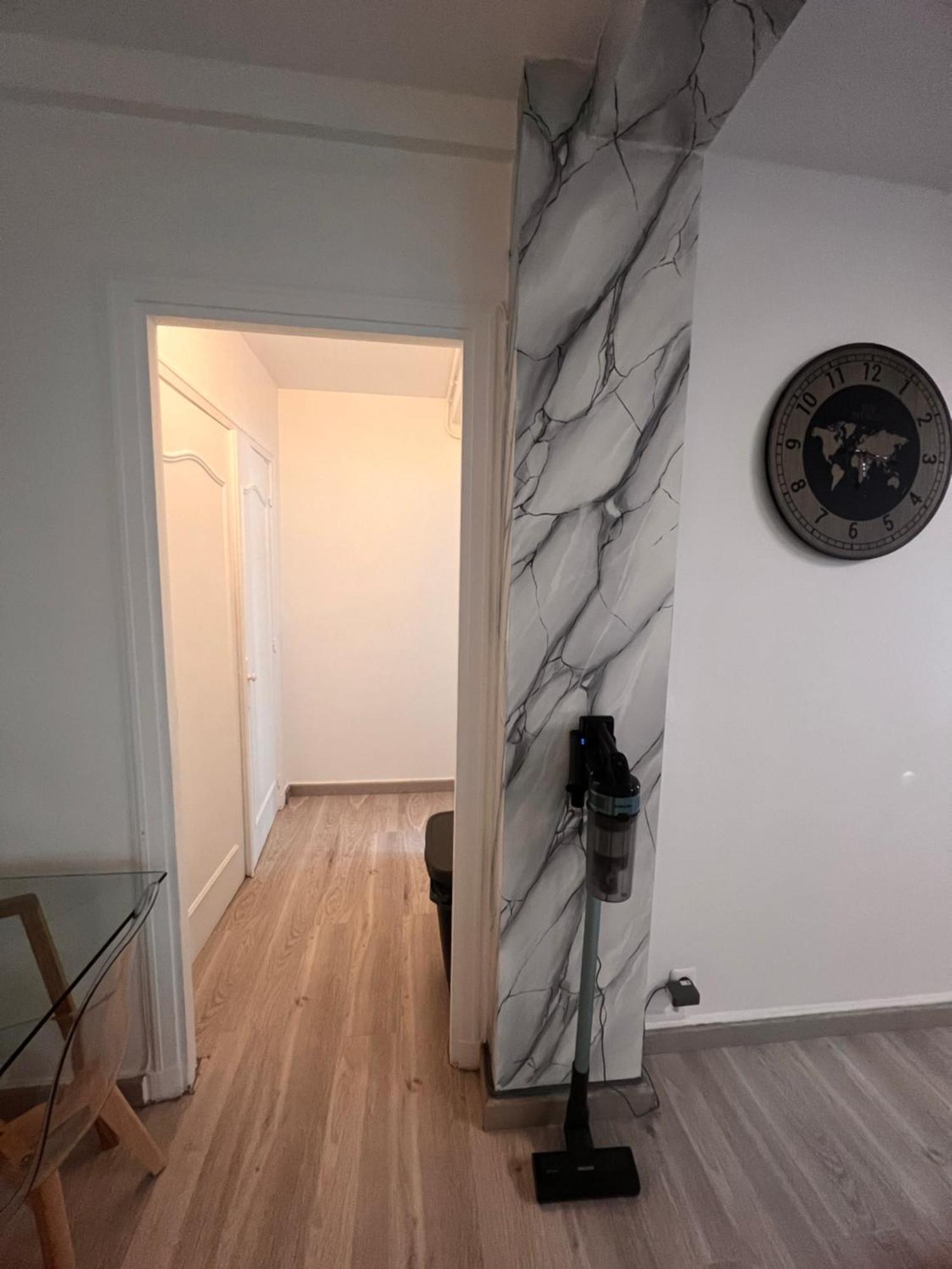 Apartment Grenelle - Hala *