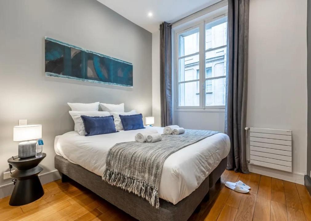 Luxurious Flat 180 M2 Champs-elysees